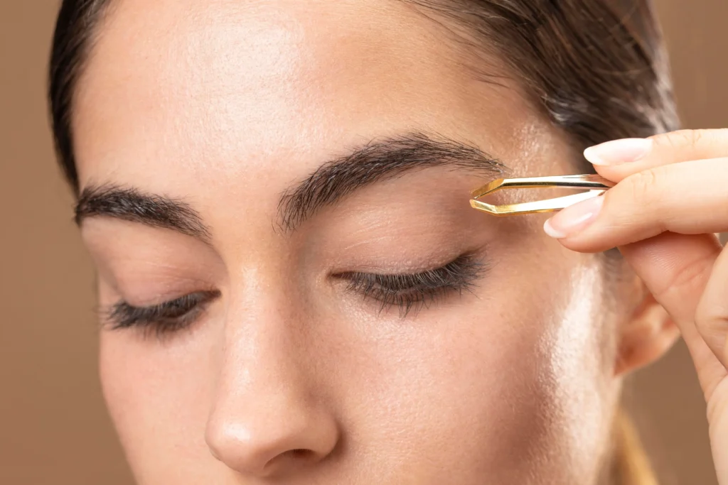 how long do eyebrows take to grow back